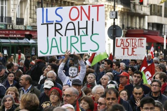 693187-manifestation-contre-l-austerite-a-paris-le-15-novembre-2014
