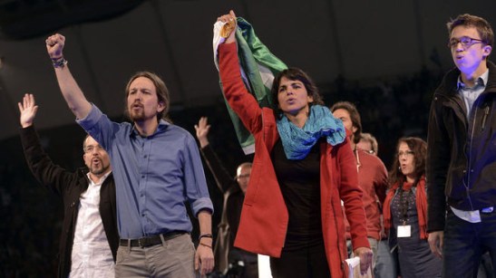 pablo_iglesias_et_teresa_rodriguez_en_fin_de_meeting_a_seville_dr