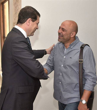 Page_y_Molina_1_thumb_655