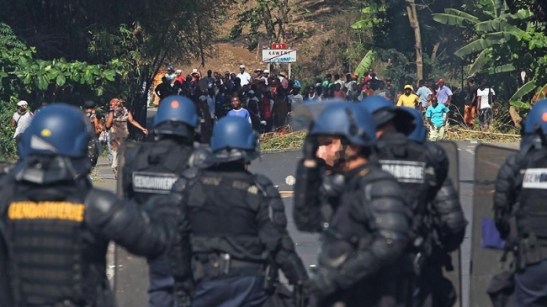 mayotte-gendarmes-en-intervention-photo-archives-imaz-press-reunion
