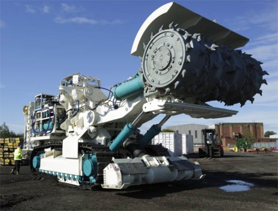 Deep-sea-mining-machine